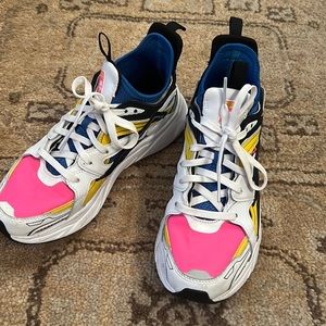 Fila chunky sneakers.